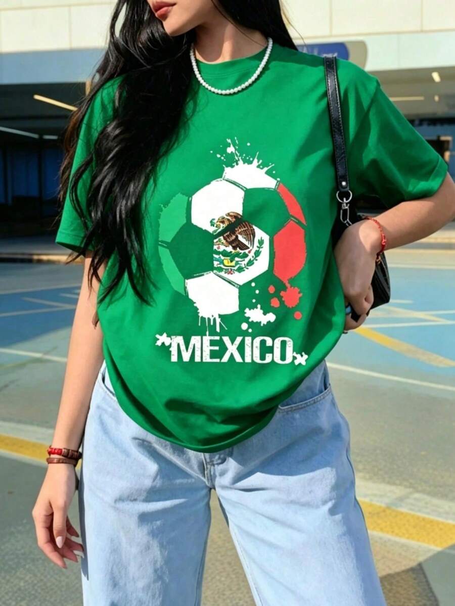 Women's Black T-Shirt With Soccer Ball And Mexican Flag Print, Casual Oversized Short Sleeve Soft And Breathable Cotton, Loose And Comfortable, Ideal For Soccer, Patriotic Day And Everyday Wear - 綠色的 - 查看 1