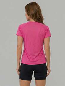 Women's Gym Set: Dry Fit T-Shirt + Short Fitness Sports Shorts - Premium Lightweight And Comfortable Women's Gym Kit - Hoa hồng - Xem 3