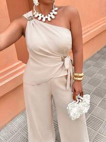 UrbanChic. Summer Plus Size One-Shoulder Waist-Defining Metal Buckle Asymmetric Set Elegant Style Exquisite Commuter Wide-Leg Pants Two Pieces Set - Apricot - View 3
