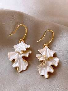 1 Pair Fashionable Exquisite Asymmetrical Leaf Shaped Unique Elegant Elegant Suitable For Daily Casual Gathering Dating Vacation Autumn/Winter Women's Earrings - Golden Yellow+White - View 4