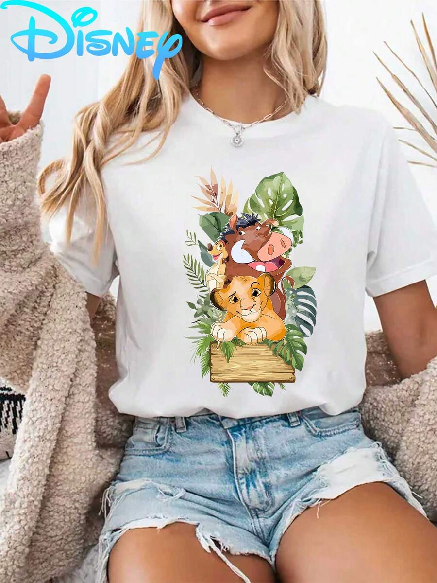 T-shirt imprimé Disney Le Roi Lion Simba Simba Dingman Pumbaa style jungle, chemise classique de dessin animé à manches courtes, mode d'été pour femmes, décontracté, confortable, doux, convient pour le port quotidien en extérieur, t-shirt à col rond respirant à manches courtes. - Blanc - Voir 1