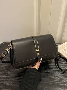 1件黑色PU材質硬體磁扣翻蓋時尚百搭休閒極簡純色春夏新款小眾女款單肩包，適合日常使用 - 黑色 - 查看 5