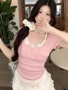 Kaos Wanita Lengan Pendek Motif Bunga Kecil Patchwork dengan Kancing Setengah Plaket, Panel Acak, Kasual Warna Pink Musim Panas - Berwarna merah muda - View 3