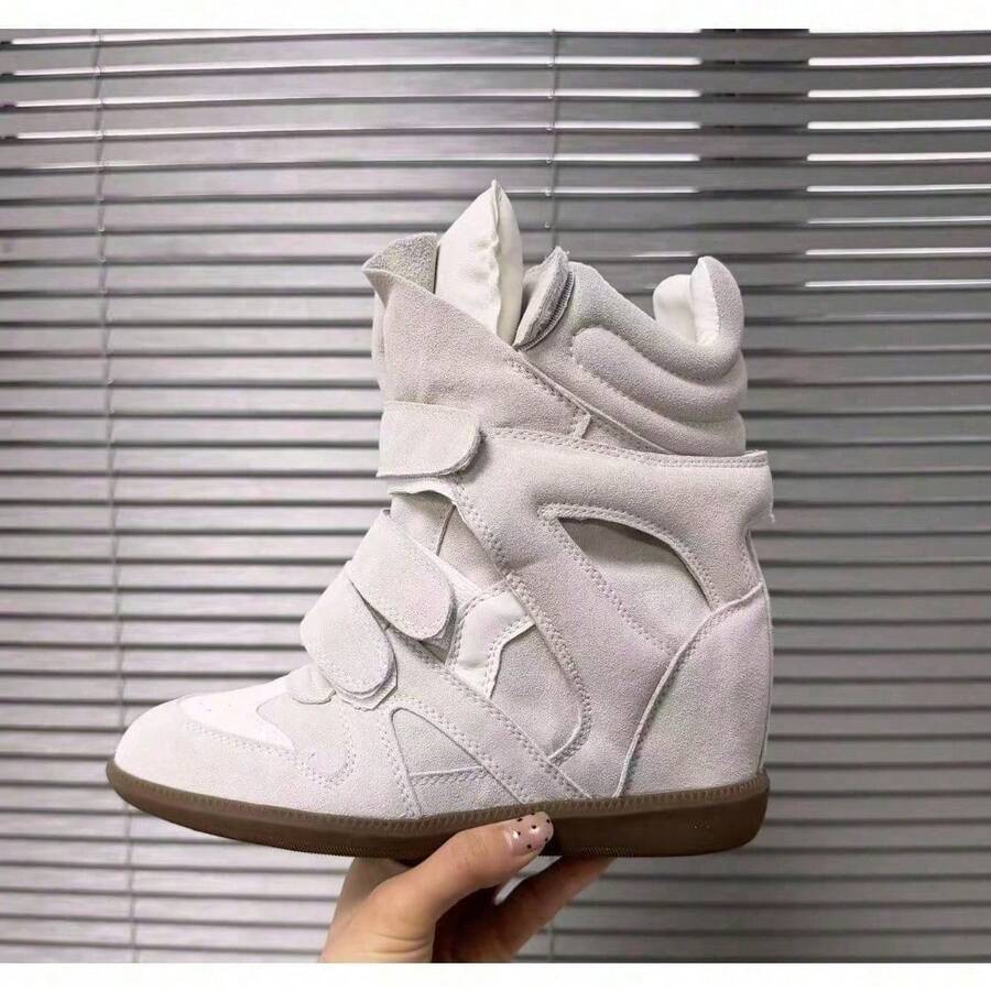 ISA New 2026 Women's High-Top Sneakers, Casual Style, With Concealed Wedge Heel And Matching Colours. - 糯米白色 - 查看 1