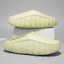 2026 Summer New Men's And Women's Thick Sole Clog Sandals, Lightweight Non-Slip Outdoor Casual Beach Sandals - Green - View 9