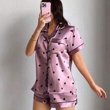 Yunuo Menswear  Conjunto de pijama de manga corta con cuello y estampado de corazones en rosa suave y negro, de estilo minimalista para mujer - Rosa Pálido - Ver 6