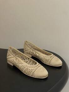 Women Flats - Black - View 8