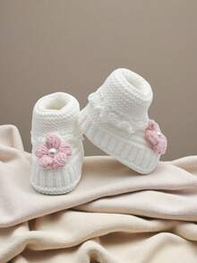 1 Pair Handmade Infant Knitted Flower Boots, White Infant Crib Shoes - Pink - View 6