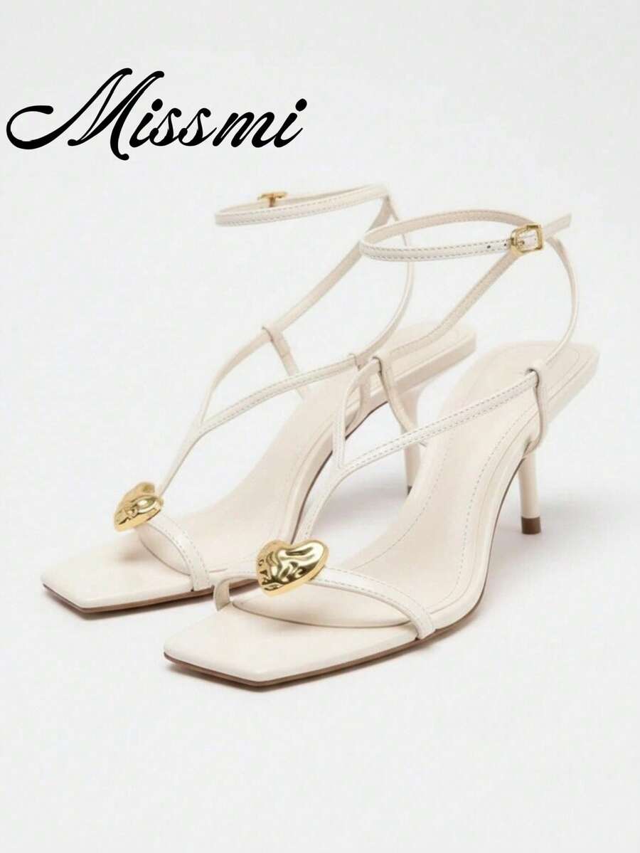 Giày sandal cao gót quai mảnh khóa kim loại tuyệt đẹp, kiểu dáng thanh lịch dành cho quý cô, màu đen giúp thon gọn vóc dáng, thích hợp cho mùa hè. - trắng - Xem 1