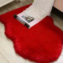 1pc Red Triple Heart Decorative Rug, Valentine's Day Plush Bedroom Decor, Small Rug, Carpet, Love Home Decor, Living Room Rug, Living Room Small Rug, Bedroom Rug, Living Room Home Decor, Outdoor Rug, Washable Rug - Multicolor - View 6