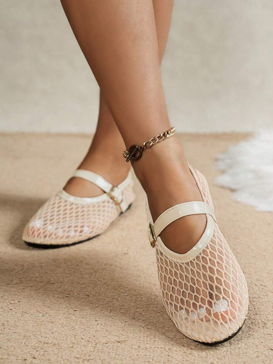 Spring/Summer Diamond Lattice Fashion Cut-Out Mary Jane Outdoor Shoes - Beige - View 1