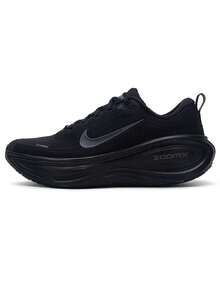 Jordan 男款跑步鞋 NIKE VOMERO PLUS 日常戶外旅行舒適運動休閒鞋 HV8150-003 - HV8150-003 - 查看 1