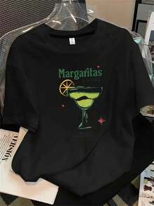 Camisa de mujer de manga corta y cuello redondo con estampado de cóctel en una copa de martini, apta para todas las estaciones. - Negro - Ver 1