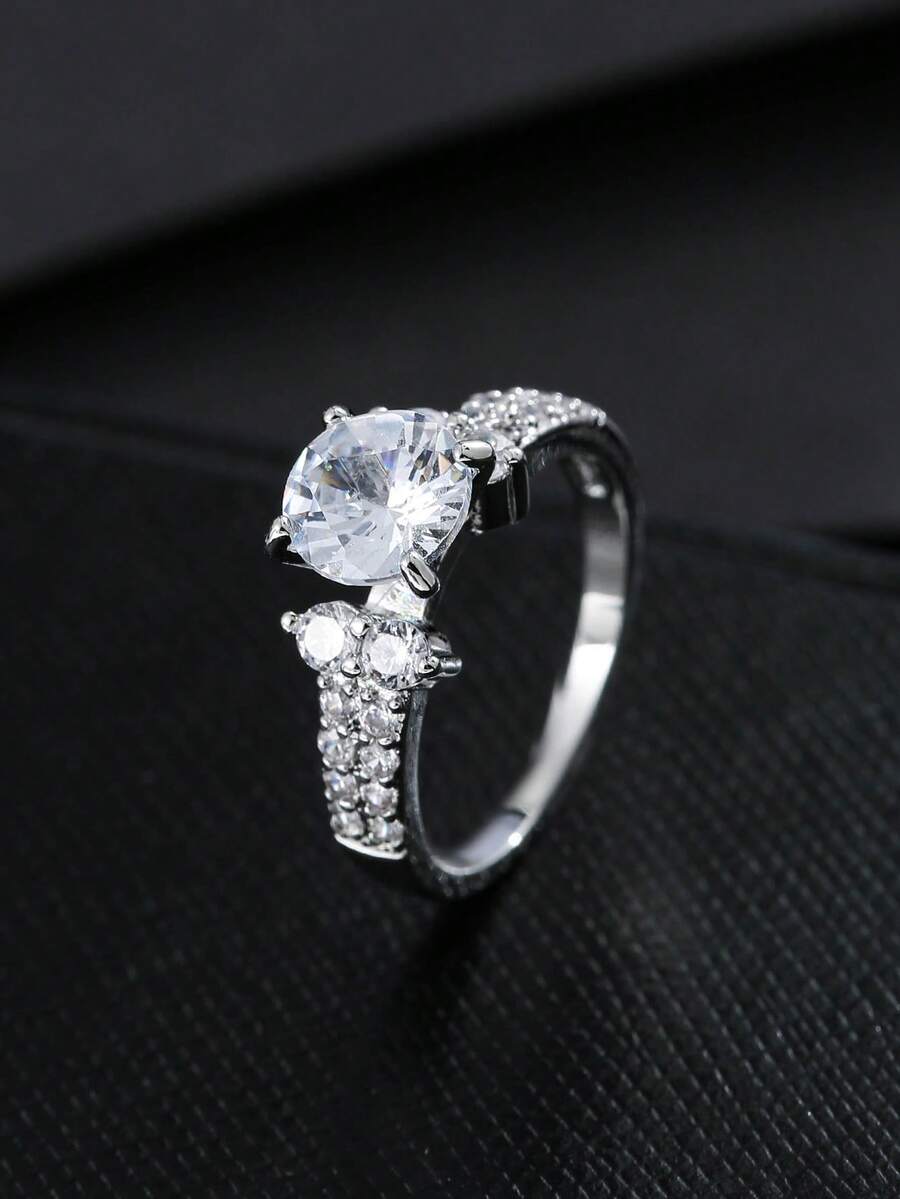 1pc Women's Fashion Minimalist Sparkling Zirconia Ring, Luxury High-End Personalized Commuter Ring