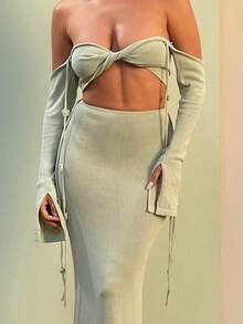 Conjunto protector solar compuesto por vestido de playa de mujer de color liso, blusa de punto con motivos florales sutiles y escote en la cintura, y bikini - verde menta - Ver 1
