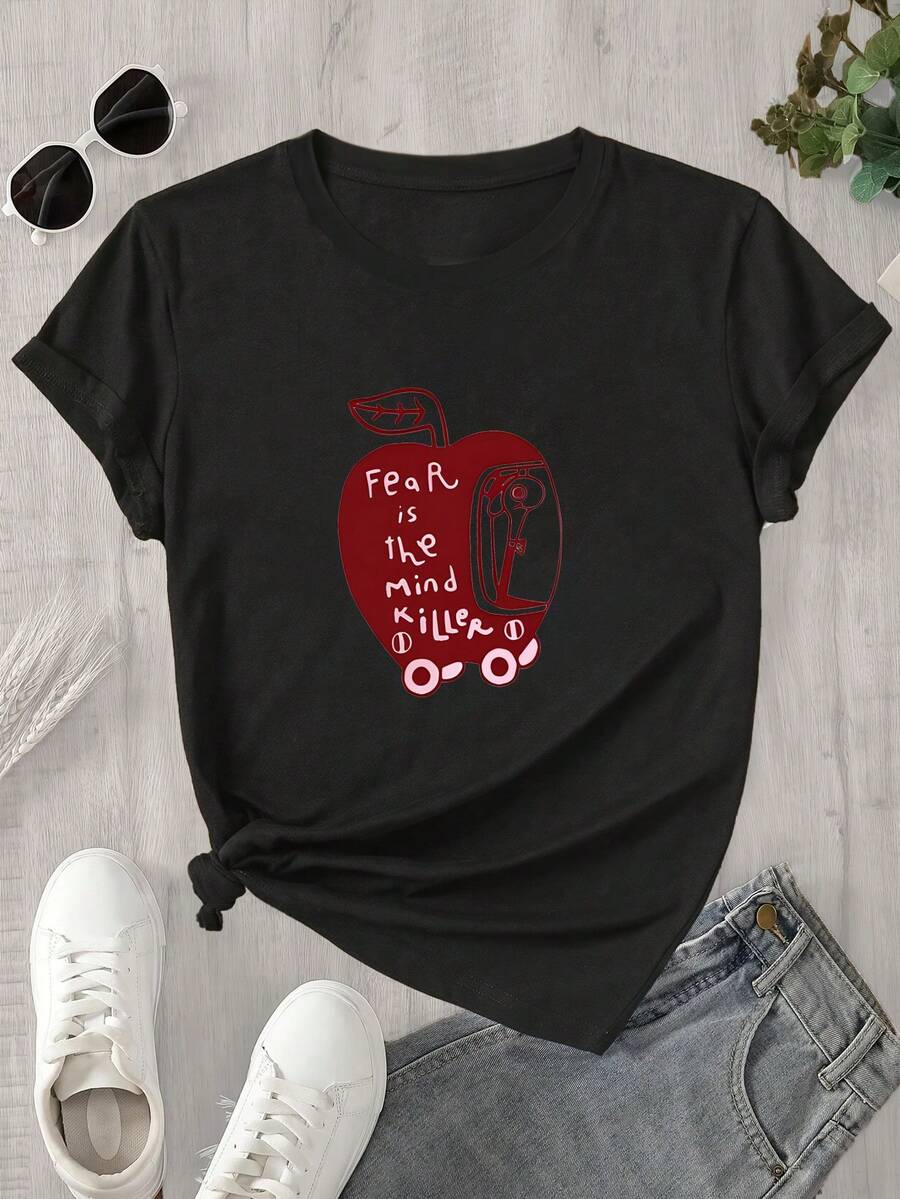 Camiseta de manga corta y cuello redondo para mujer con estampado de manzana roja y la frase "Apple Killer" (Asesino de manzanas), apta para todas las estaciones. - Negro - Ver 1