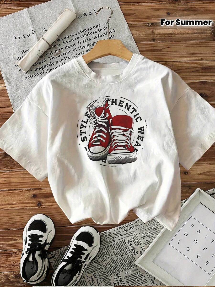 Red Canvas High-Top Sneakers With Prints. 100% Cotton Crew Neck T-Shirt With Prints, Made Of Solid-Colored Fabric, Modern And Stylish, Designed Specifically For Summer, Suitable For Everyday Casual Wear. - 白色 - 查看 1