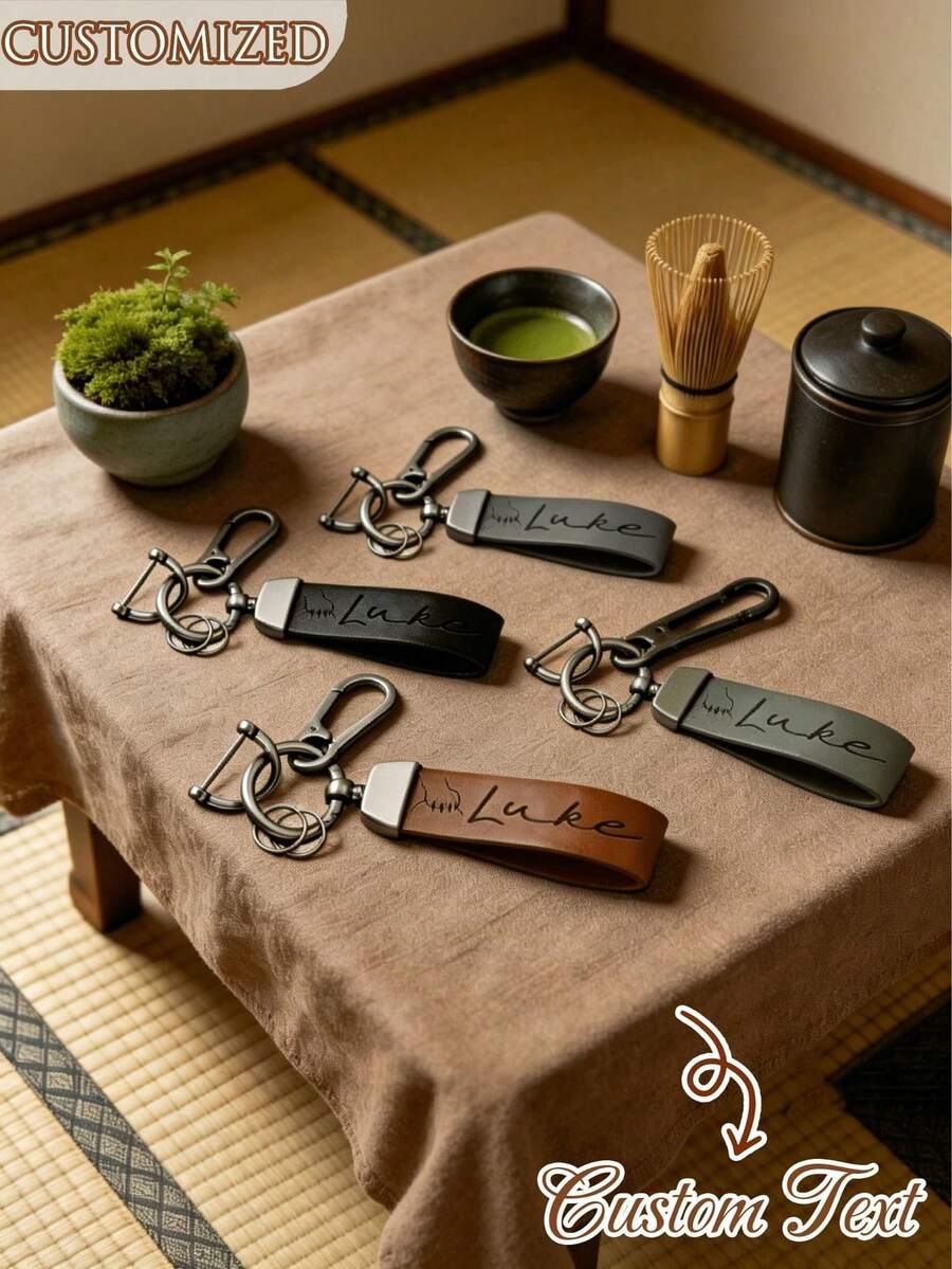 客製化鑰匙圈 車鑰匙吊飾 高級人造皮革 個性化姓名鑰匙圈 包包掛飾 男女通用時尚配件 單件 裝飾品 完美生日禮物 獨特女性理想禮物 - 彩色 - 查看 1