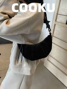 Tas Selempang Kecil Desain Tanduk Sapi Matte Berkualitas Tinggi, Unik untuk Wanita - Hitam - View 8