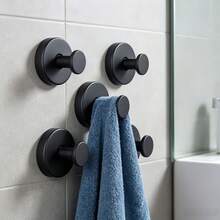 5pcs/8pcs/12pcs Modern Plastic Suction Cup Hooks, Wall-Mounted, Bathroom-Specific Suction Cup Clothes Hooks, Bathroom Towel Storage Tool, No-Drill Installation, Wall Hooks For Hanging Coats, Hats, Towels, Bathrobes, Wall-Mounted Hook Rack - Bathroom And Bedroom Essentials - Christmas Wreath Hooks - A - View 2
