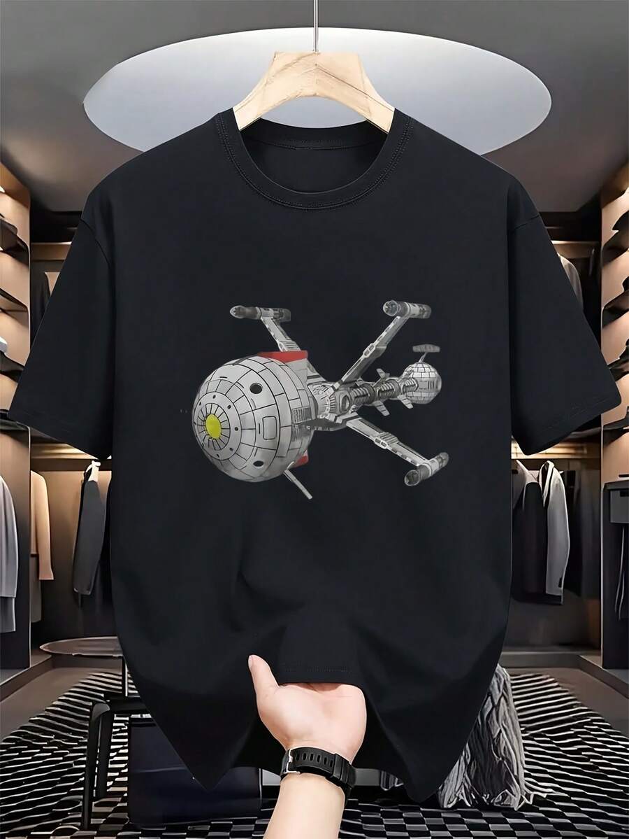 Camiseta casual de manga corta para hombre con cuello redondo, con el logotipo de la marca Comet y el diseño Future Captain. Esta prenda de diseño creativo tiene un corte regular con elasticidad media y es adecuada para el uso diario y para la práctica de deportes. - Negro - Ver 1