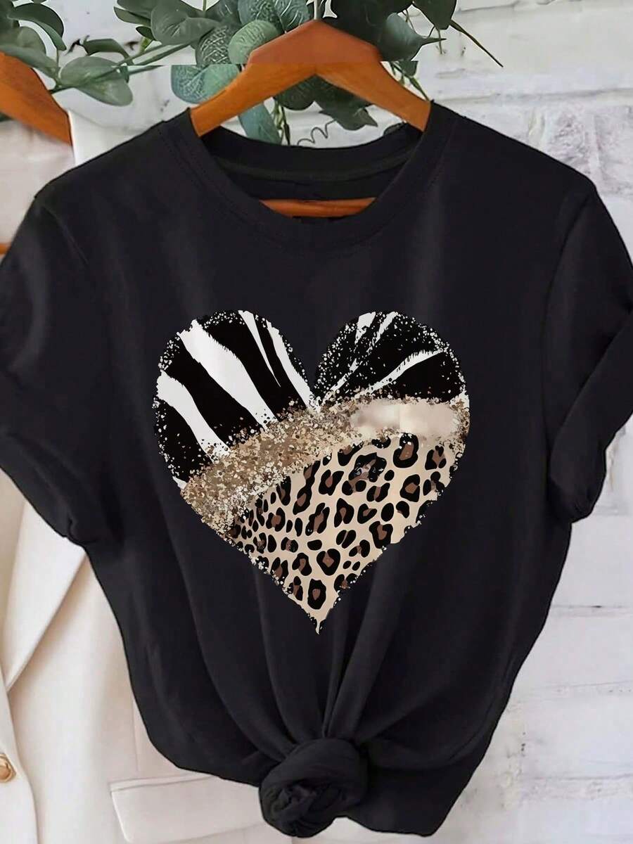 Soft & Airy Women's Luxury Tee, Light Fabric With Exceptional ComfortPlus Size Women's T-Shirt - Zebra & Leopard Animal Print Heart Design, Casual Round Neck Short Sleeve Top, Machine Washable All-Season Comfort Fit, Ladies T Shirts, Sweatshirt, Soft Fabric - 黑色 - 查看 1