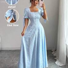 yonghongmaoyi1  Nuevo vestido casual, elegante y de vacaciones para mujer, de algodón con mezcla, de cuello cuadrado, con estampado jacquard de rayas azules y blancas, mangas de pétalos y lazo en la espalda - Azul - Ver 5