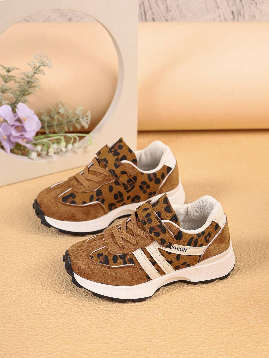 Girls' Leopard Print Camel Brown Leopard Print Hook & Loop Round Toe Thick Sole Retro Sneakers Skateboard Shoes Children's Casual Shoes