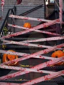 1/2 rollo de tela de vendaje manchada de sangre de Halloween, tela de envoltura sangrienta de terror, gasa manchada de sangre para decoración de Halloween, envoltura de vendaje de momia de Halloween, vendaje de cosplay, tira de sangre de disfraz de terror, adecuado para decoración de Halloween y casa embrujada - Ver 6