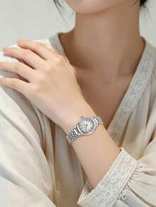 1pc Women's Exquisite Small Elegant Versatile Quartz Watch Suitable For Daily Wear - Silver - View 4
