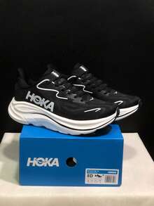 HOKA ONE ONE 春夏新款男款 Clifton 10 跑鞋，輕量、透氣、回彈、耐穿 - 黑與白 - 查看 8