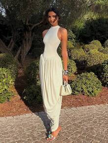 Old Money Minimalist Halter Neck Ruched Draped Asymmetrical Midi Dress For Vacation Brunch Wedding Guest Date Night - Blanco - Ver 5