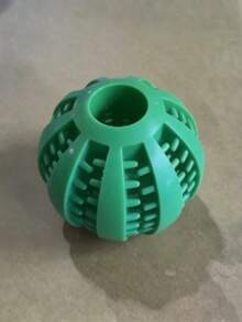 Bola Dispensadora de Petiscos para Cachorro, Brinquedo Quebra-Cabeça para Dentição e Limpeza Dental, Alívio do Tédio, Brinquedo de Mastigar Durável, Brinquedo de Treinamento para Animais de Estimação, Bola de Melancia Alimentador Lento, Suprimentos para Animais de Estimação - Multicolorido - Visão 6