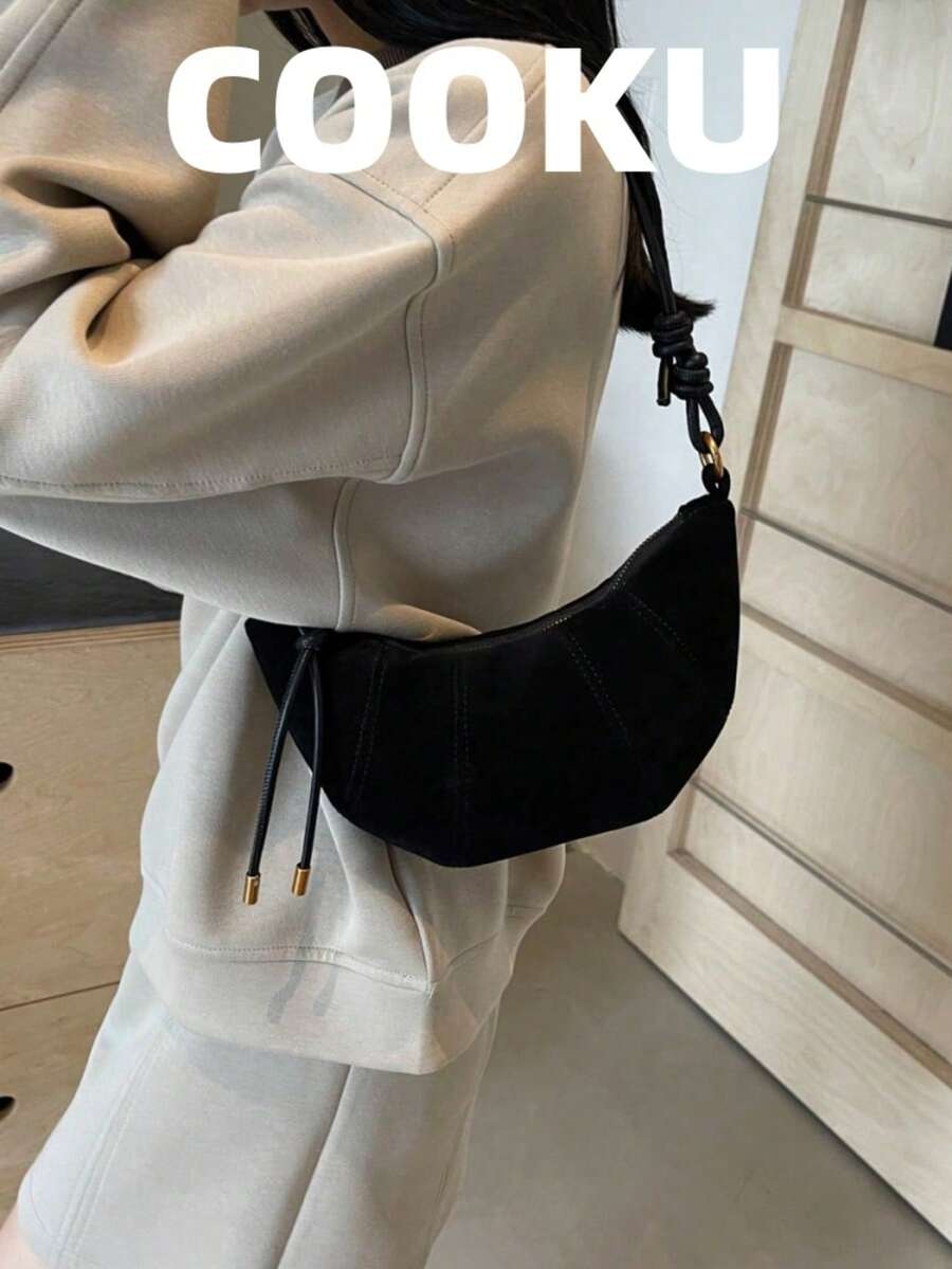 Tas Selempang Kecil Desain Tanduk Sapi Matte Berkualitas Tinggi, Unik untuk Wanita - Hitam - View 1