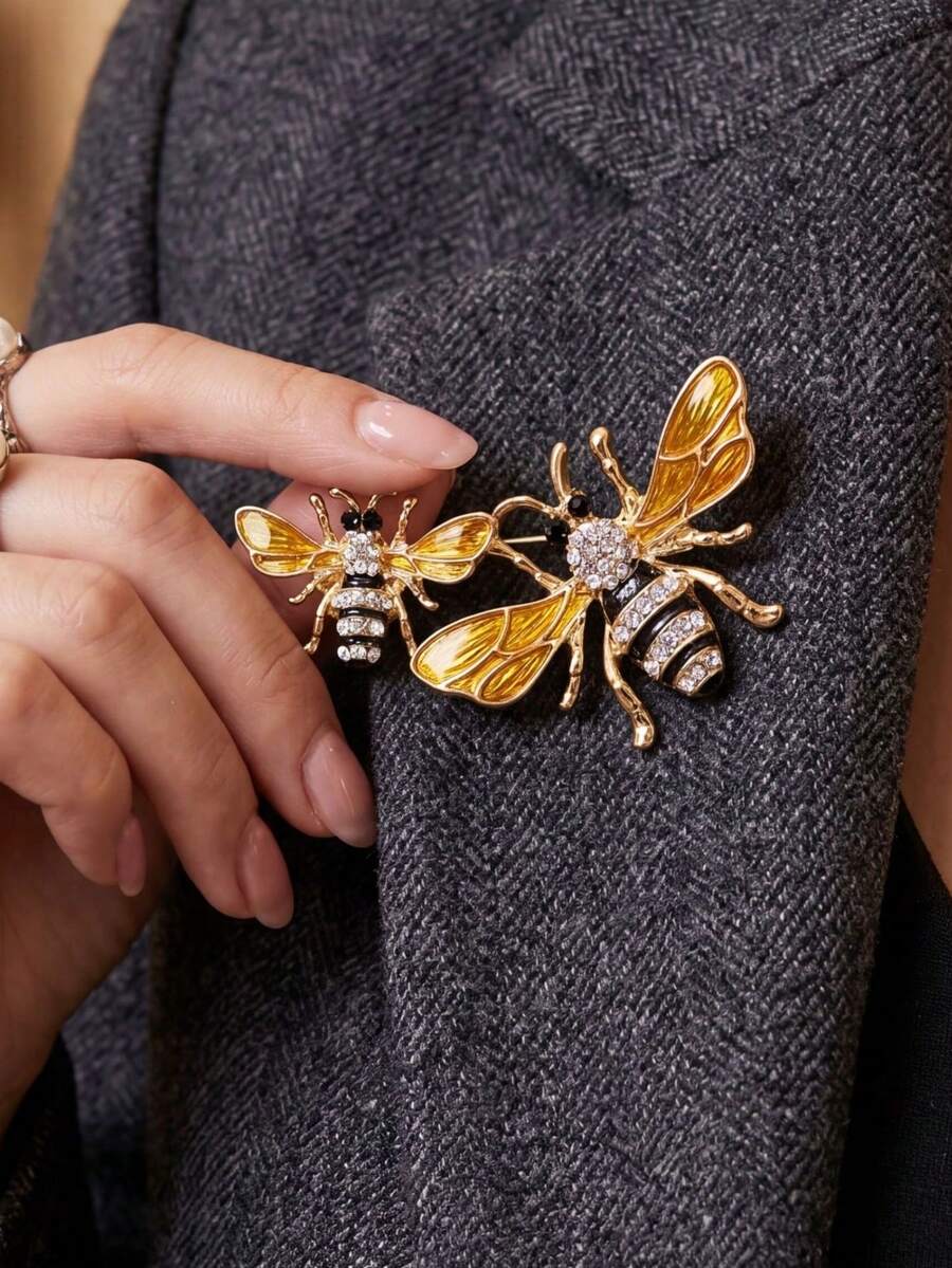 Double Bee Brooch, Enamel Crystal Bee Brooch, Gold Tone Insect Brooch With Rhinestones, Women's Fashion Jewelry, Suitable For Suits, Scarves, Lapels, Gift For Bee Lovers - Yellow - View 1