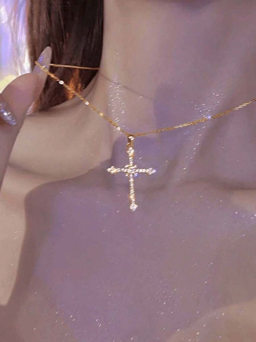 哥德風時尚星形十字架項鍊 女款 酷辣妹輕奢小眾高端冷淡極簡風 質感閃耀水鑽Y2K鎖骨鍊 - 金黃色 - 查看 1