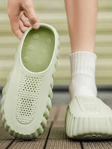 2026 Summer New Men's And Women's Thick Sole Clog Sandals, Lightweight Non-Slip Outdoor Casual Beach Sandals - Green - View 4