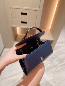 1件歐美時尚金屬裝飾迷你方盒手拿包，高端亮面金屬條女士手提包，優雅奢華晚宴包，適用派對/浪漫婚禮/舞會/雞尾酒會/畢業舞會，PU皮革配金屬鏈條 - 藏蓝色 - 查看 5
