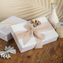 Extra‑Long Continuous Paper Surface Supports Collaborative Group Painting And Large‑Scale Art Creation. - White - View 8
