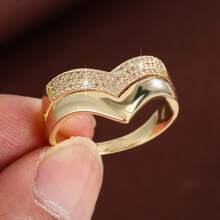 1pc Minimalist V-Shaped Line Design Cubic Zirconia Inlaid Women Fashion Ring, Casual Gift - Multicolor - View 4