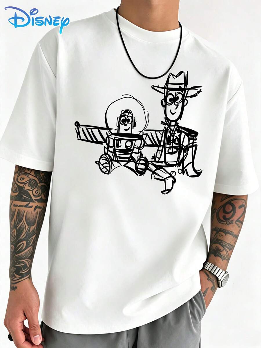 This T-Shirt Featuring Disney's Toy Story Characters Buzz Lightyear And Woody In A Sketch Style And Simple Line Print Is Perfect For Everyday Wear. Made From Pure Cotton With A Relaxed Crew Neck, This Men's T-Shirt Is A Stylish Streetwear Piece, A Must-Have For Casual Outfits, And A Great Summer Gift For Men. - 白色 - 查看 1