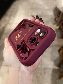 1件客製化姓名字母、奢華紅百合圖案 TPU 邊緣加厚防震保護手機殼，適用於 Apple 17ProMax/16 Pro Max/15Pro/14 Plus/13 Pro/12 Pro Max/11/XsMax/8/7 手機配件保護殼 - 酒紅色 - 查看 4