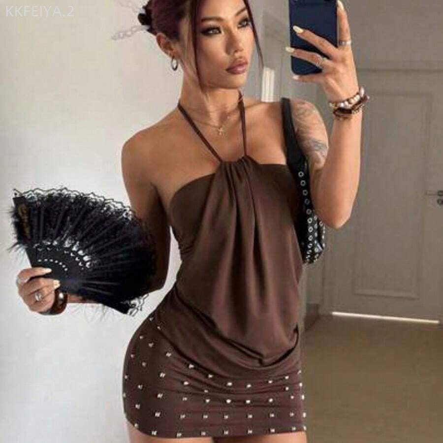 Soqi Women's Clothing Petite Vestido corto sin mangas con decoración de metal color café para mujer - Cafetería - Ver 1
