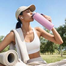Owala 40oz FreeSip Water Bottle, Exquisitely Made Stainless Steel Insulated Cup, Handy Built-In Straw, Excellent 24-Hour Cold Keeping Effect, Leak Proof Lid Plus Durable Brown Handle, Popular Pink Color, Thoughtful Present And Daily Necessity For Work Enthusiasts And Sports Lovers - Hồng - Xem 3
