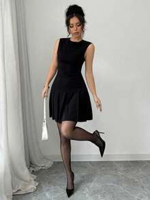 Vestido mini sin mangas liso elegante con volantes 2026 - Negro - Ver 3