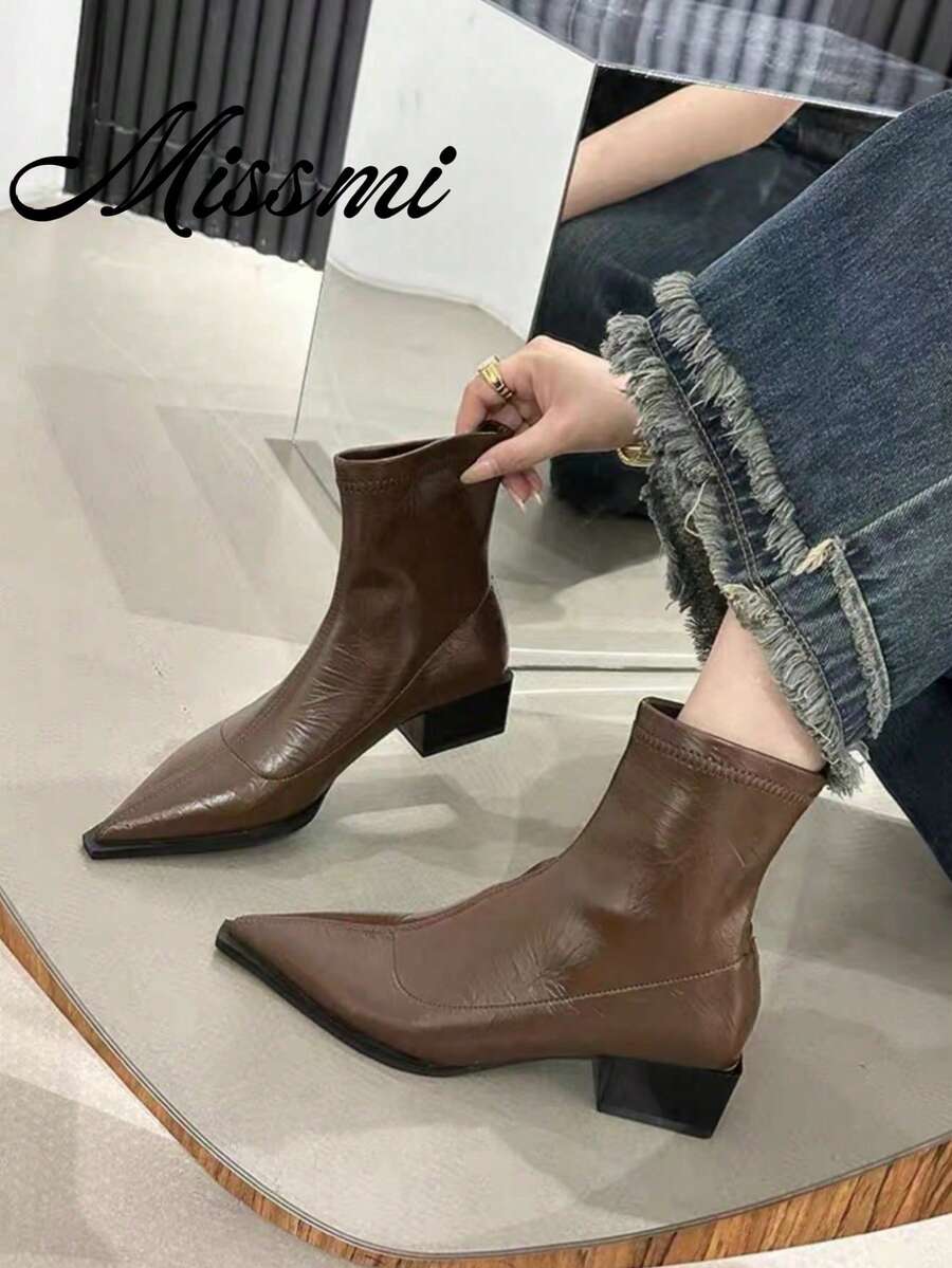 2025 Autumn/Winter New Pointed Toe European And American Style Ankle Boots For Women, Chunky Heel Slim Fit Boots, Niche Design Boots - Brown - View 1