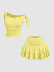Conjunto de top de tirantes y minifalda plisada y con capas con decoración de flores metálicas para mujer, para el verano - Amarillo - Ver 1