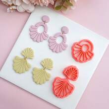 Geometric Polymer Clay Cutter Ginkgo Leaf Polymer Clay Earring Cutters Embossed Leaf Shape Jewelry Making Kits Fan-Shaped Design Soft Pottery Clay Molds For Pendant & Necklace Decoration Making - Pink - View 4