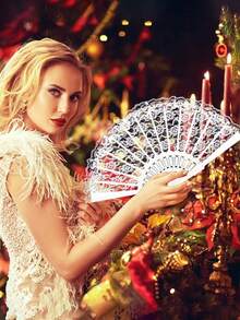 1pc French Fashion Vintage Lace Tassel Folding Small Fan, Portable Dance Folding Fan For Summer - White - View 4