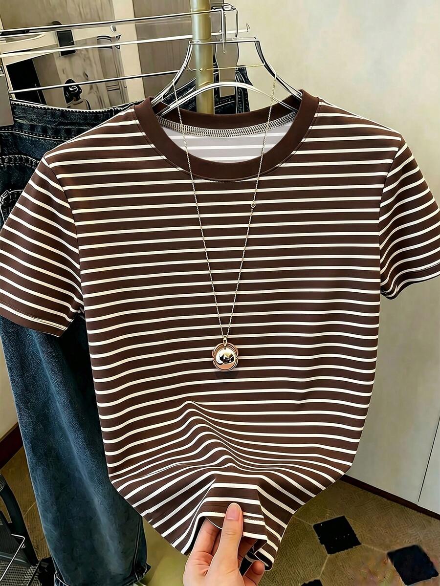 Classic Striped Pink & Brown Canele Y2K Versatile Elegant Elegant Summer Outfits For Women, Vacation Outfits, Beach Outfits For Women, Women's Casual Crew Neck Short Sleeve Simple T-Shirt - Coffee Brown - View 1